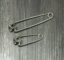 Load image into Gallery viewer, 925 Sterling Silver Skull Safety Pin Necklace Pendant