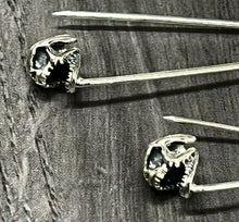 Load image into Gallery viewer, 925 Sterling Silver Skull Safety Pin Necklace Pendant