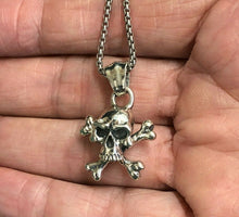 Load image into Gallery viewer, 925 Hallmarked Sterling Silver Skull & Crossbones Pendant