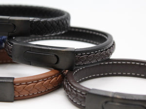 Men's Leather Bracelet/Wristband With Brushed Matt Black Spring Clasp