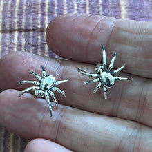 Load image into Gallery viewer, 925 Sterling Spider Stud Earrings 1 Pair