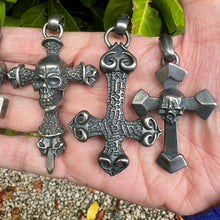 Load image into Gallery viewer, Heavy Oxidised Solid 925 Sterling Silver Skull Cross