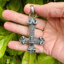 Load image into Gallery viewer, Heavy Oxidised Solid 925 Sterling Silver Skull Cross