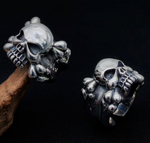 Load image into Gallery viewer, Skull Crossbone Ring