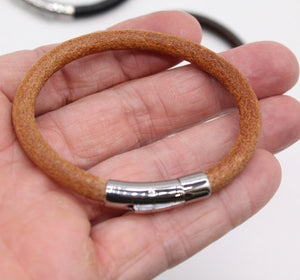 Men Cowhide Leather Bracelet Wristband With Chrome Metal Button Clasp