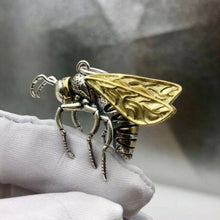 Load image into Gallery viewer, Hallmarked Sterling Silver Lovely Bumble bee Pendant Necklace