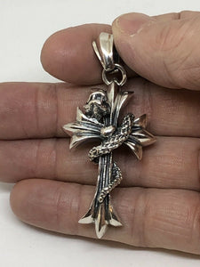 925 STERLING SILVER COBRA ON GOTHIC CROSS NECKLACE PENDANT