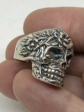 Load image into Gallery viewer, Mens Resizable 925 Hallmarked Sterling Silver Carved Sugar Skull Ring