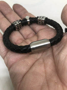 Mens Leather Skull Wristband Bracelet Bangle Stainless Steel Clasp All Sizes