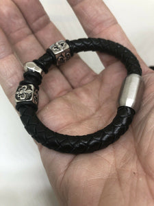 Mens Leather Skull Wristband Bracelet Bangle Stainless Steel Clasp All Sizes