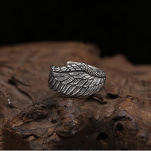 Load image into Gallery viewer, Resizeable 925 Sterling Silver Angel Feather Wings Bird Wing Wrap Around Ring