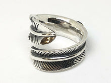 Load image into Gallery viewer, Solid 925 Silver Feather leaf Ring Band With Turquoise Stone Hallmarked