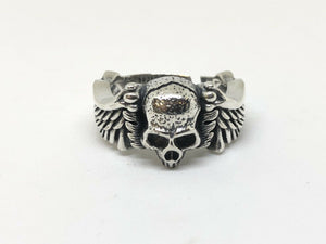 Skull with clearance wings ring