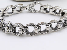 Load image into Gallery viewer, 925 Sterling Silver Skull Link Gothic Biker Bracelet Hallmarked