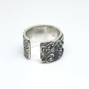 Hallmarked Mens or  Womens 925 Sterling Silver Half Skull Ring