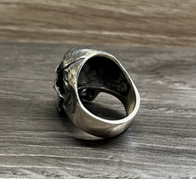 Load image into Gallery viewer, Oxidised 925 Sterling Silver High Detailed Skull Ring