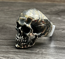 Load image into Gallery viewer, Oxidised 925 Sterling Silver High Detailed Skull Ring