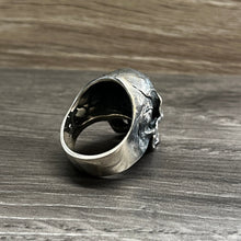 Load image into Gallery viewer, Oxidised 925 Sterling Silver High Detailed Skull Ring