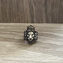 Load image into Gallery viewer, Sterling Silver Lion With Crown Ring