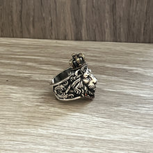 Load image into Gallery viewer, Sterling Silver Lion With Crown Ring