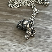 Load image into Gallery viewer, Oxidised Skull Pendant