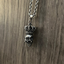 Load image into Gallery viewer, Oxidised Skull With Crown Pendant