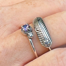 Load image into Gallery viewer, Feather Leaf Ring 925 Sterling Silver Sizeable