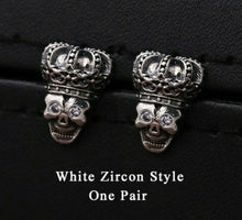 Load image into Gallery viewer, One pair 925 Sterling  Silver Skull Crown  earrings with stone eyes