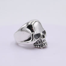 Load image into Gallery viewer, Heavy Sterling Silver Skull Ring