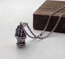 Load image into Gallery viewer, 925 Sterling Silver Praying Hands Necklace Hallmarked