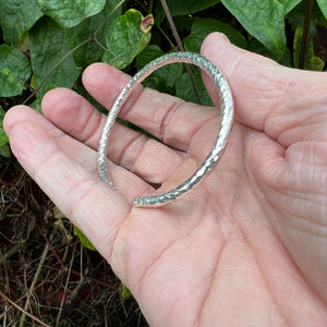 Hallmarked Sterling Silver Adjustable Round Bangle hammered One Size Bracelet