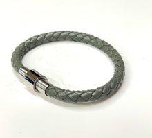 Load image into Gallery viewer, Mens or Ladies 6mm Leather Wristband Bracelet With Magnetic Clasp