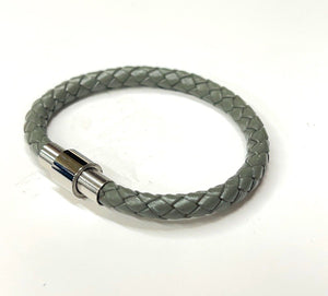 Mens or Ladies 6mm Leather Wristband Bracelet With Magnetic Clasp