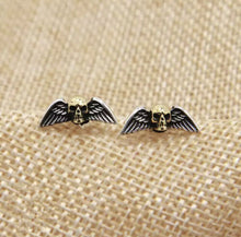 Load image into Gallery viewer, One Pair  925 Sterling Silver Skull Wings  Earrings